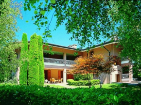  Lignano Riviera Spacious  Линьяно Пинета